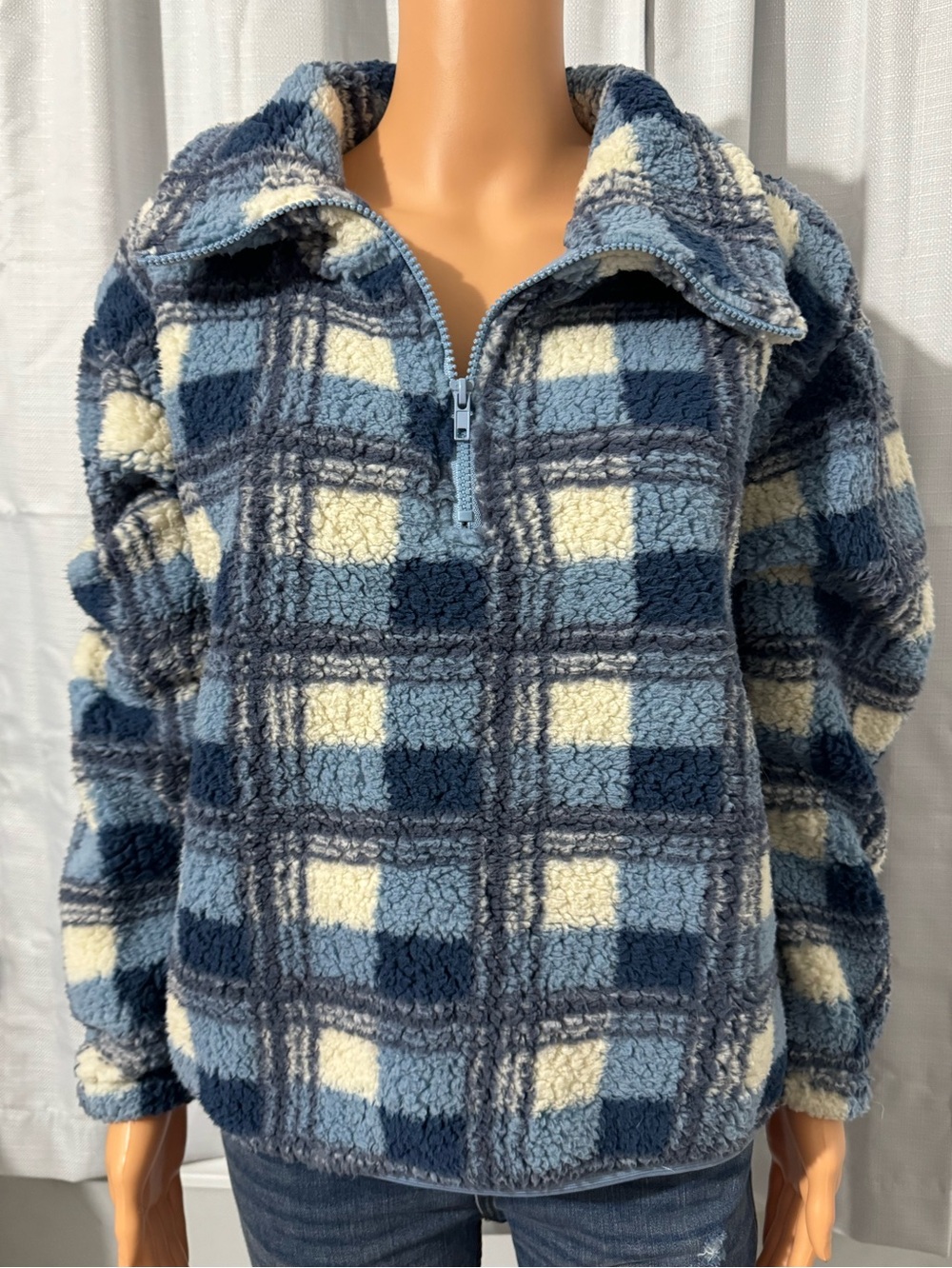 Cute Angel Kiss size L blue cream plaid 1/4 zip Sherpa like pullover jacket new